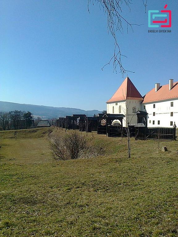 Betty Panzio Hotel Miercurea Ciuc Exterior photo